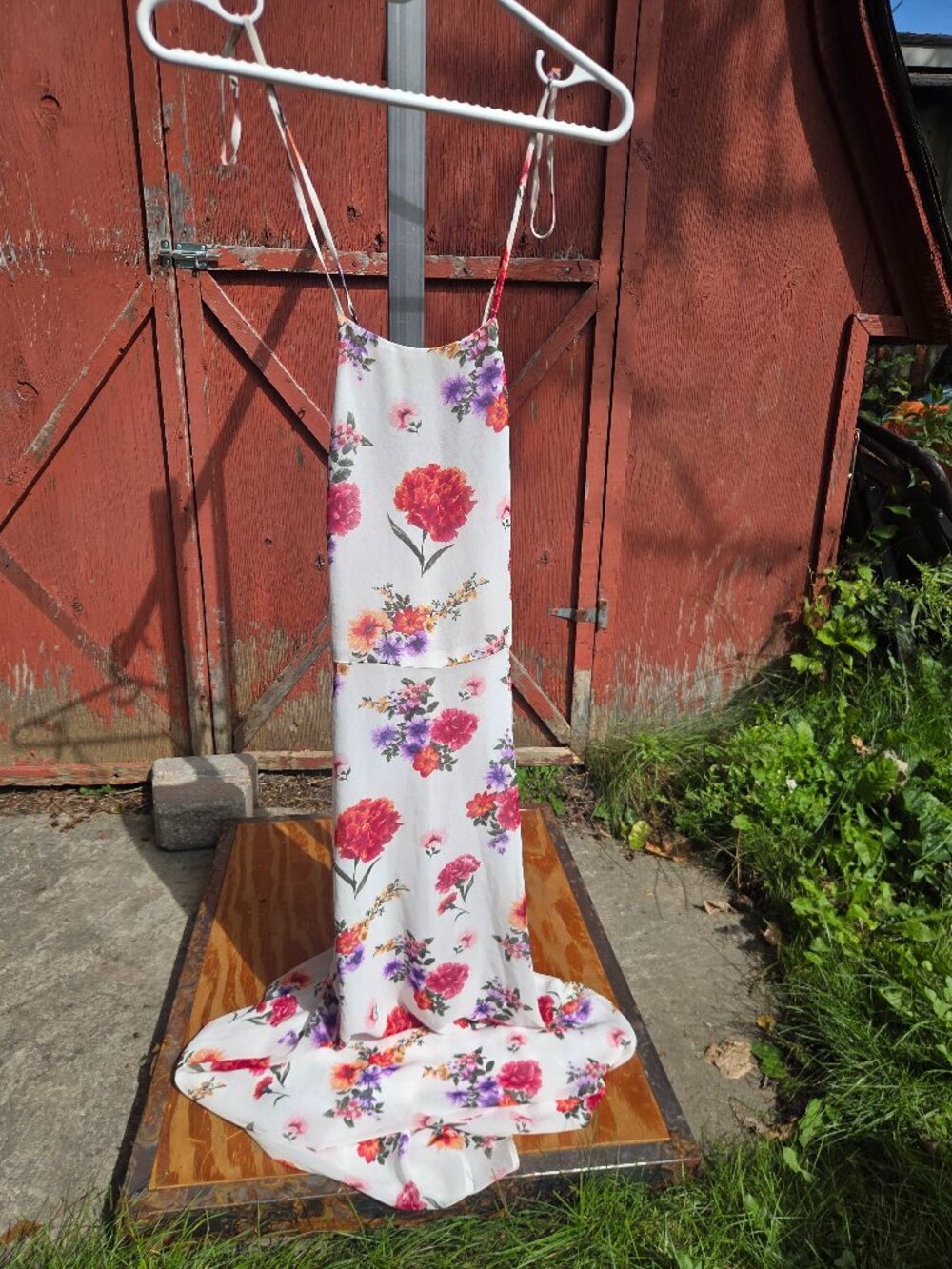 Forever 21 Floral Print Tie-Back Halter Maxi Dress size small